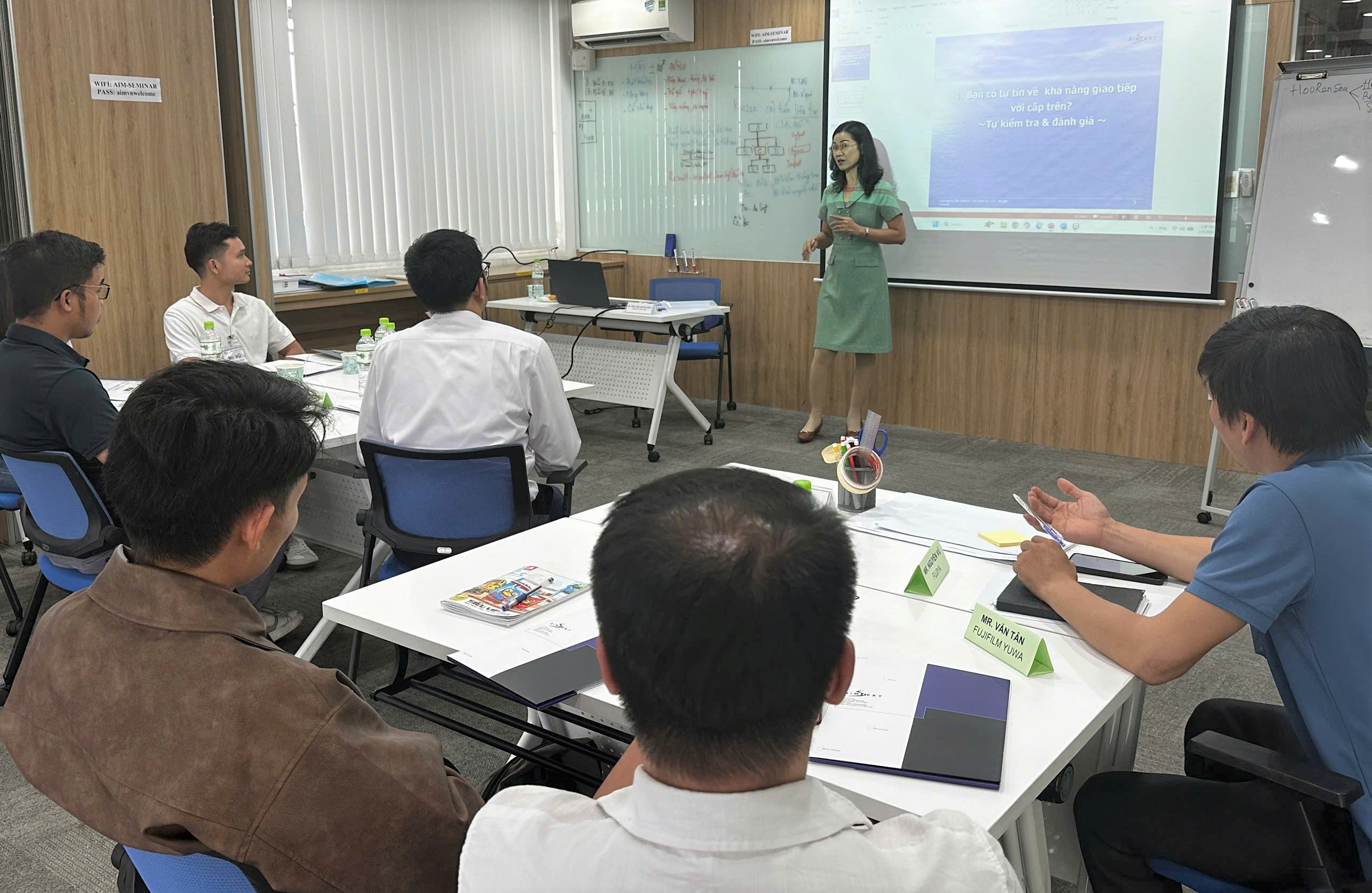 [ハノイ] 2026年02月05日‐06日報連相の進め方研修